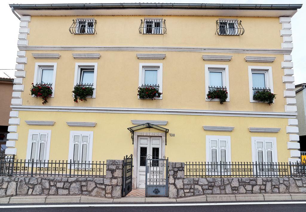 Apartments Hortensia Opatija Exterior photo